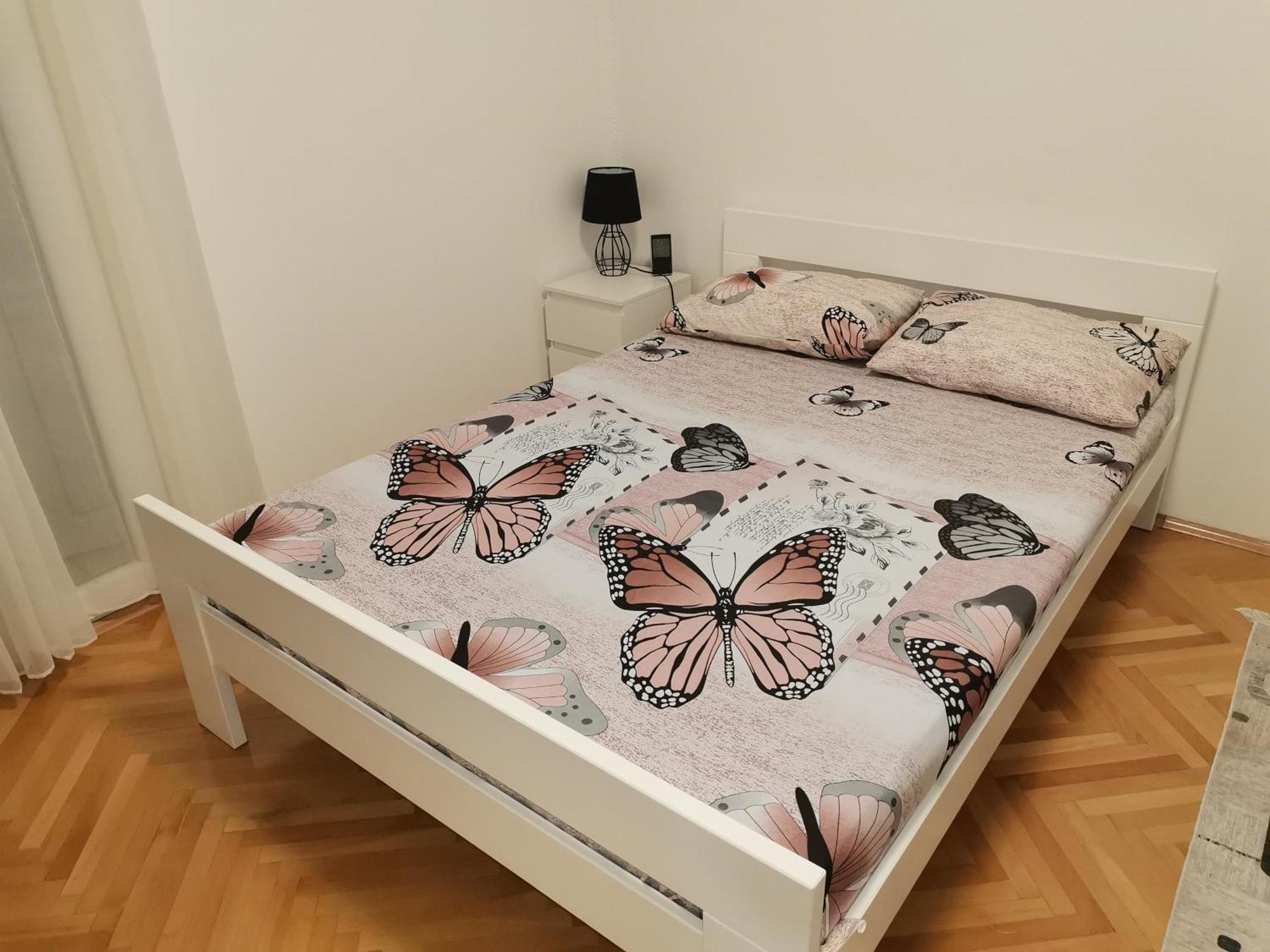 Paris Niksic Apartment Ngoại thất bức ảnh